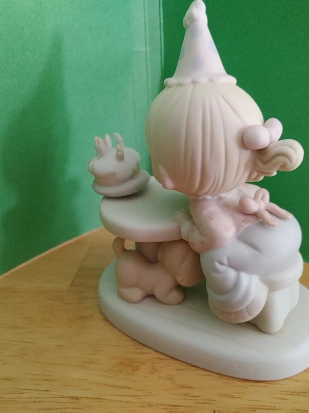 Precious Moments Happy Birthday Figurine - Picture 8 of 9